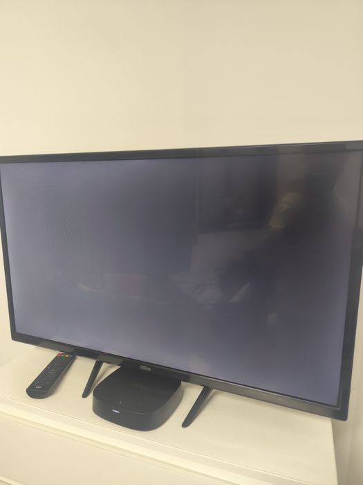 Tv 32 semi nova Qliver