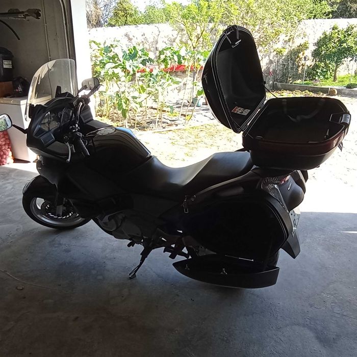 Mota Honda Deauville 700 NR de 2011