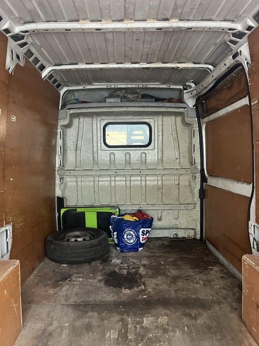 Przeprowadzki,  transport, taxi bagażowe, przewóz rzeczy, uslugi