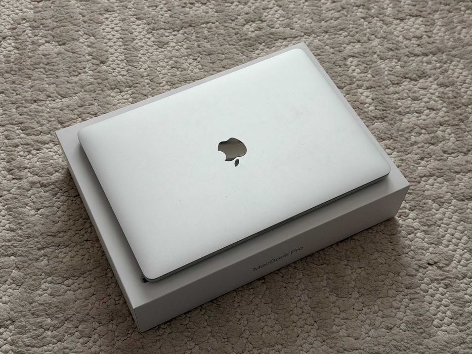 MacBook Pro M1 13.3'' 2020 (TouchBar) 8gb / 256gb