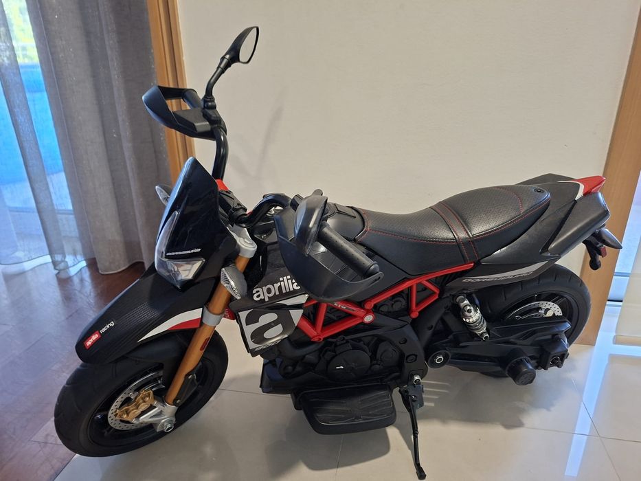 Moto APRILIA Dorsoduro 12V a bateria
