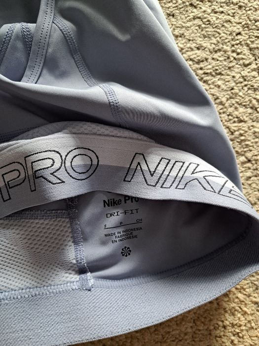 Komplet sportowy, set, zestaw legginsy i top Nike rozmiar S
