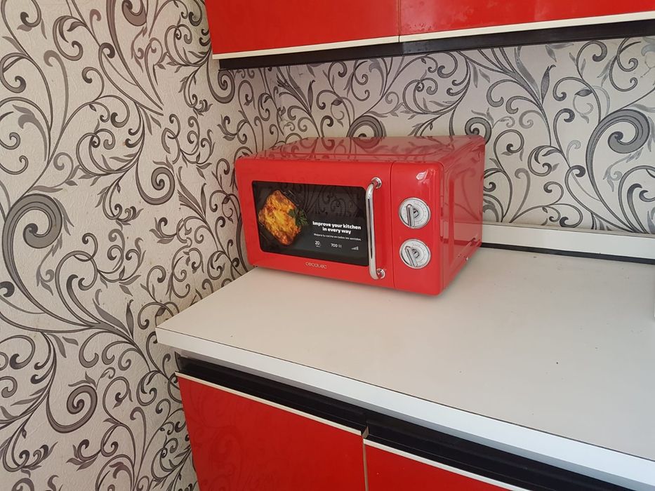 Сдается просторная однокомнатная квартира  по ул.Небесной Сотни (р-он