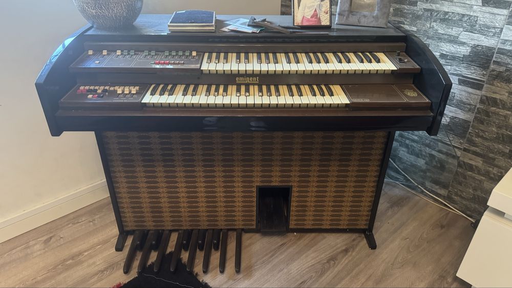 Piano em muito bom estado