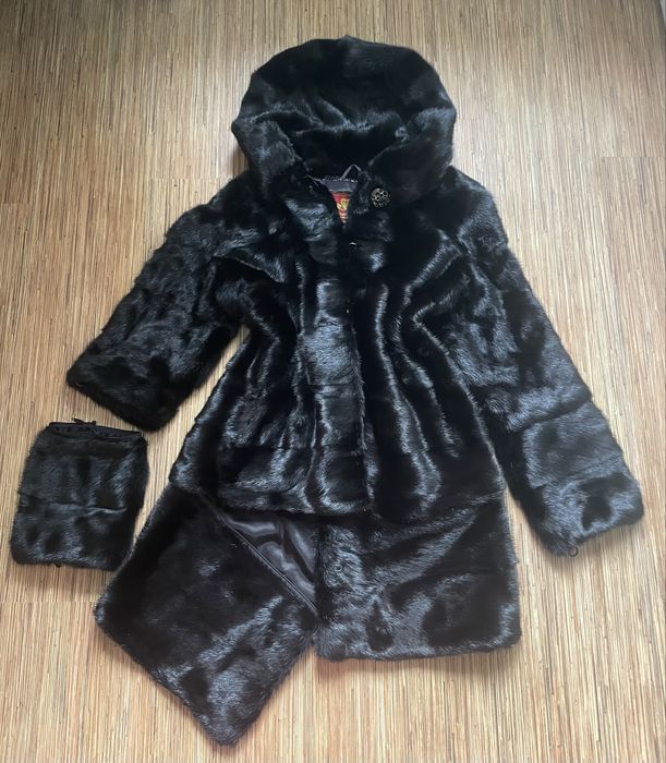 Шикарна норкова шуба трансформер з капюшоном до колін чорний діамант