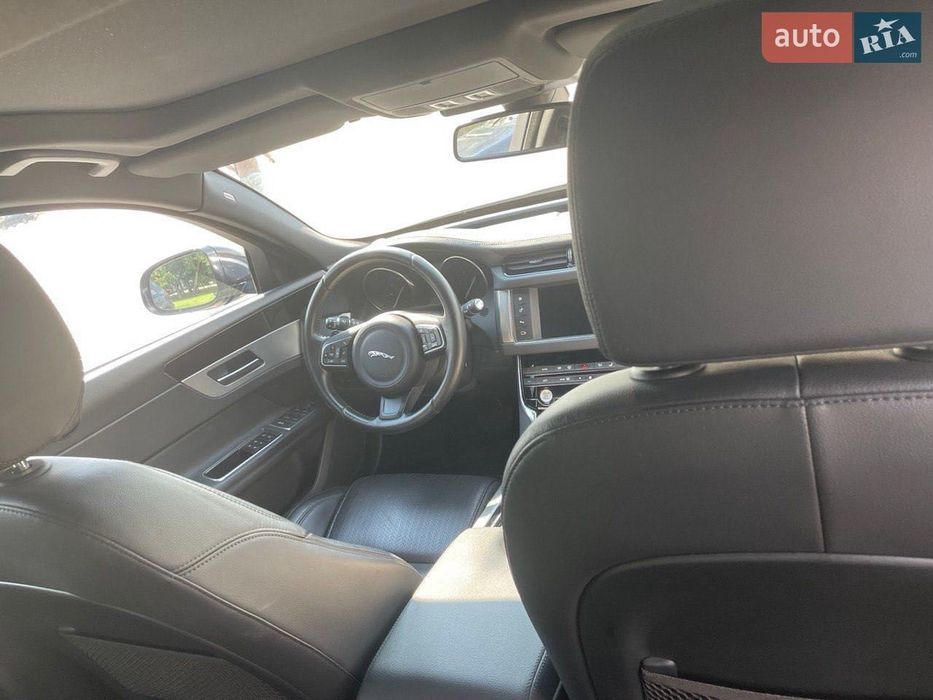 Jaguar XF 2015 II покоління/X260  •  2.0D i4 АT (180 к.с.) RWD