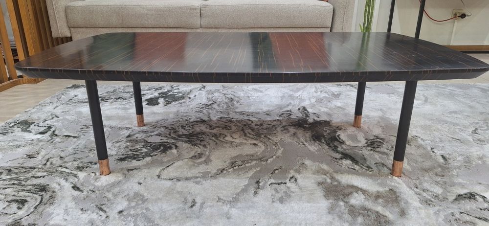 Mesa de centro em madeira