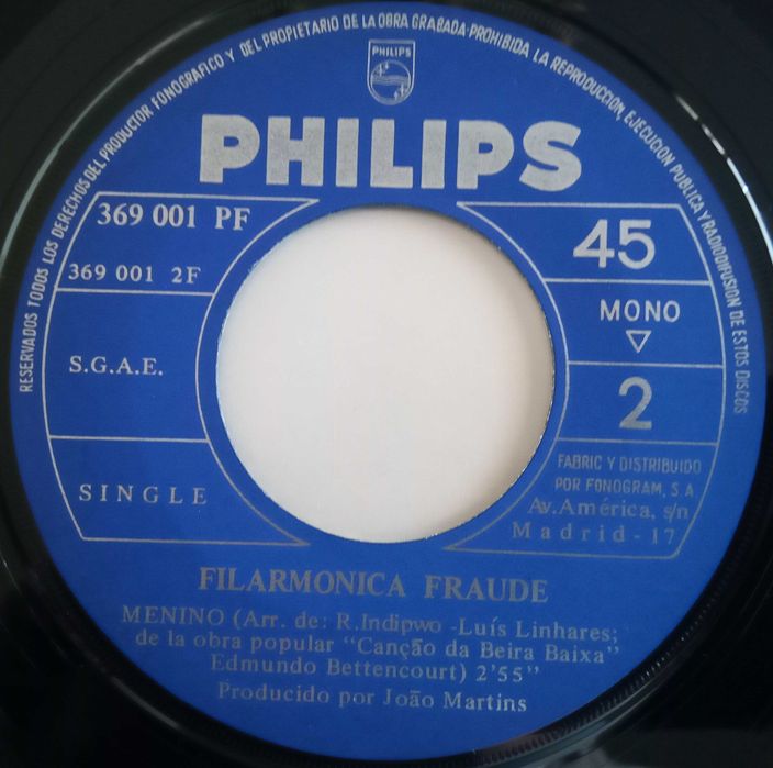 Filarmónica Fraude	- - - - -	Flor de Laranjeira	- - - - -	Single