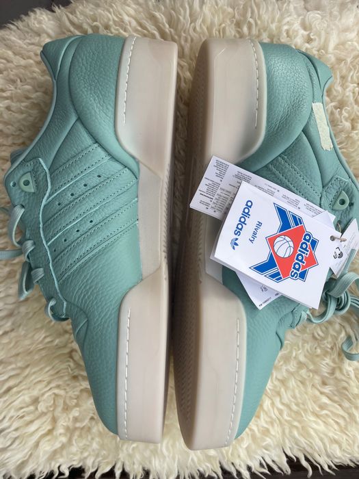 Adidas Rivalry Lux Low – Novos – Tamanho UK 12 – Lisboa