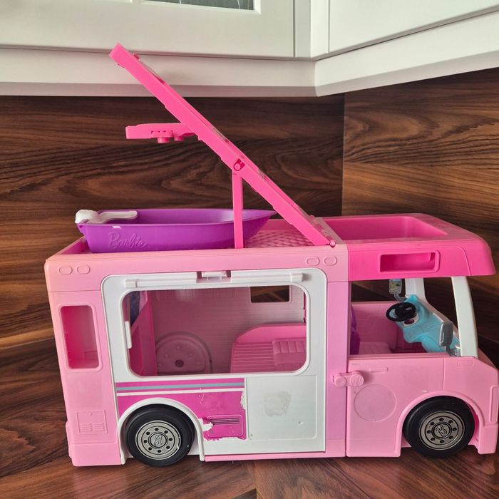 Barbie – duży kamper + samochód | zestaw