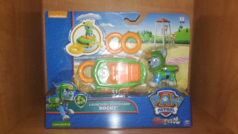 NEW AND SEALED - Paw Patrol Launching Surfboard Figures64751788073475122