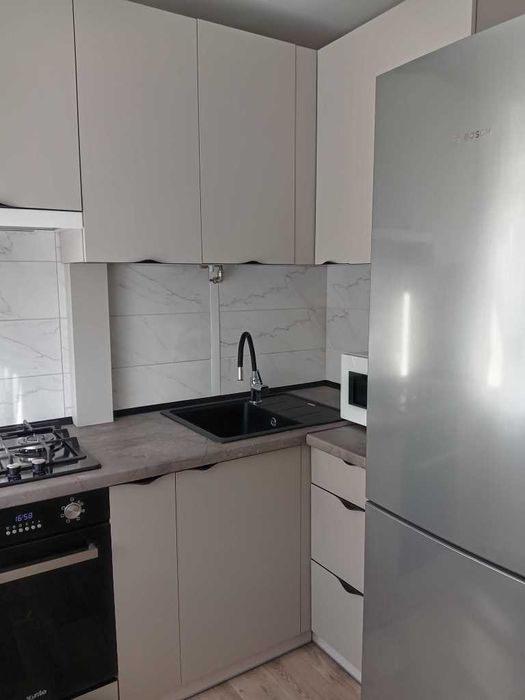 В продажу двокімнатна квартира в Центрі міста з новим,якісним ремонтом