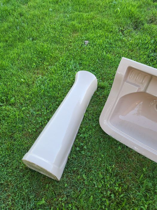 Umywalka z nogą,  zlew