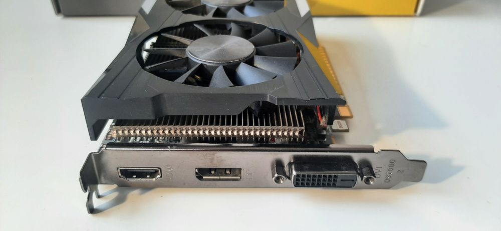 ZOTAC GForce GTX 1050 2GB OC 128 bit DDR5