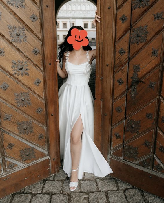 Suknia ślubna biała gorset