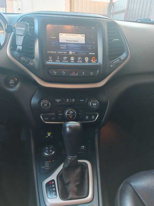 Продам Jeep Cherokee TrailHawk Elit 2015/2016