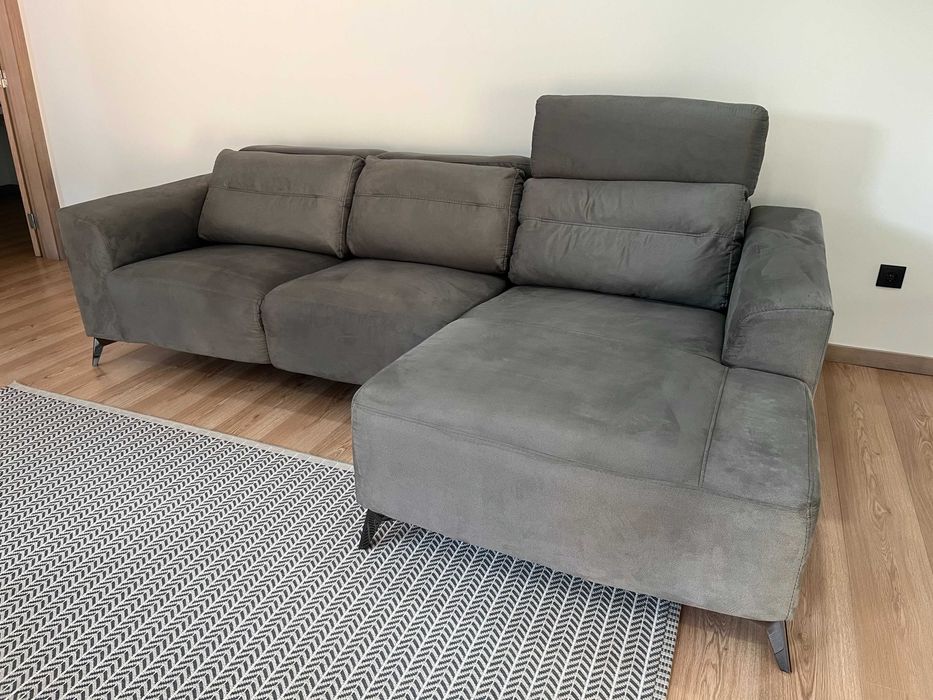 [Novo Preço] Conjunto de 2 sofás modernos e elétrico