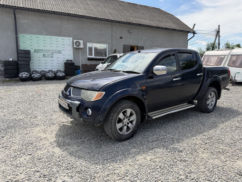 Mitsubishi L200 pick up Л200 пікап