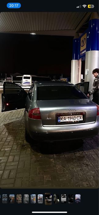 Audi A6 C5 2000 года