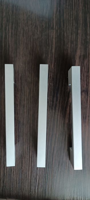 Ручки на меблі фурнітура