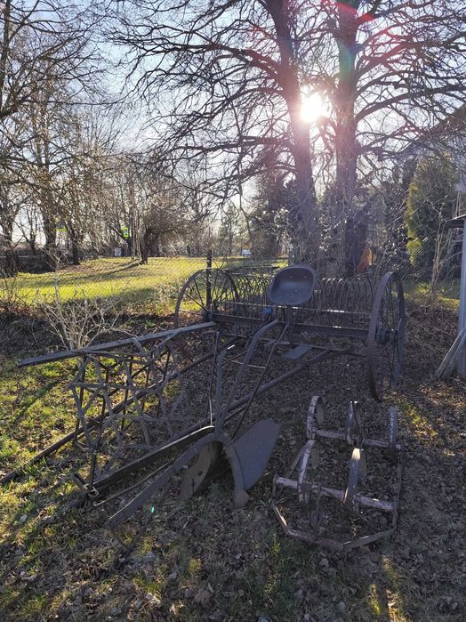 Stary sprzęt rolniczy