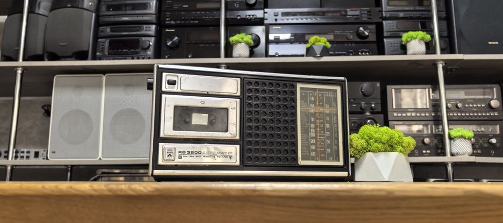 Радіоприймачі Grundig RB 3200/ITT Junior