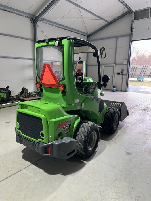 Ładowarka miniładowarka Avant 640 silnik Kubota Optidrive