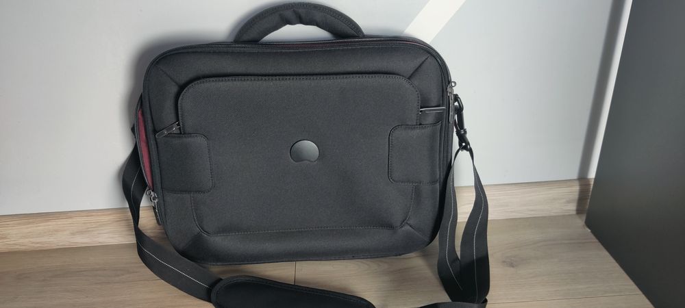 Sprzedam nową oryginalną torbę na laptopa Delsey colletion