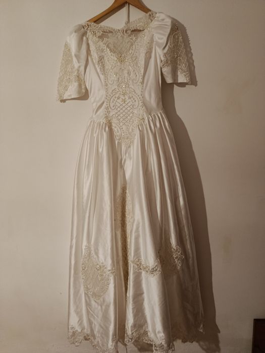 Vestido de noiva em cetim