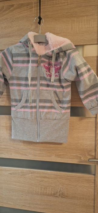 Bluza dziecięca z futerkiem 98/104