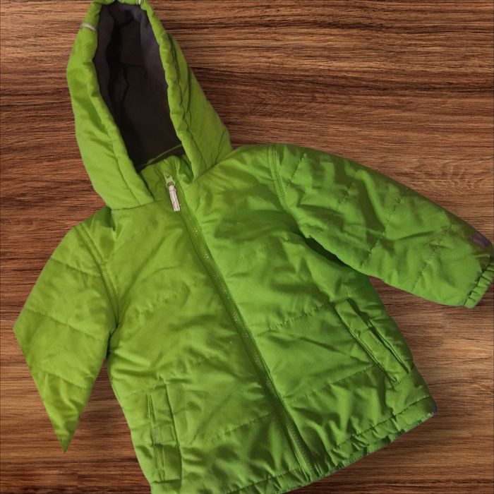 Продам куртку демі