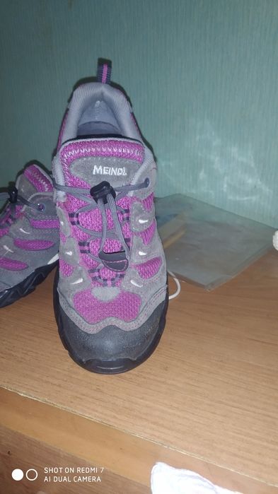 Кросовки на девочку б/у