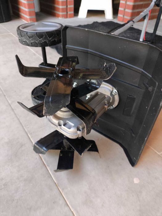 MOTOENXADA EINHELL SEM FIO