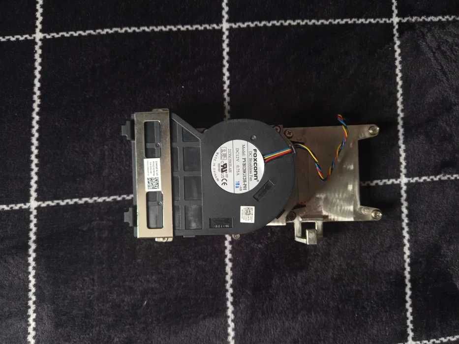 Chłodzenie procesora/cooler DELL CN-0J50GH PVB120G12H-P01