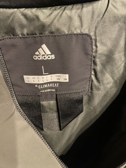 Резерв !!!Продам пуховик adidas myshelter резерв !!!