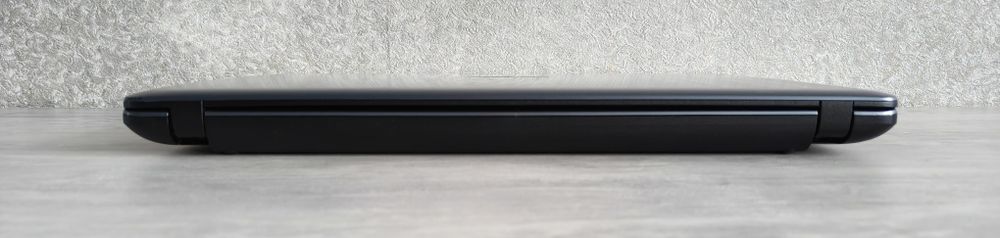 Asus VivoBook Max