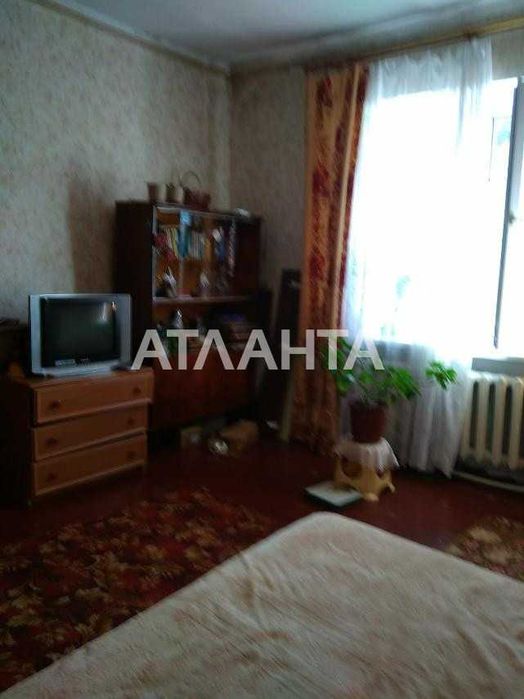 3комн.квартира в с.Петровка (станция Буялык). +Капитальный гараж.