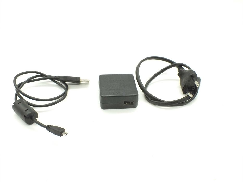 Ładowarka USB SONY AC-UB10D AC Adapter Charger 5V / 0,5A