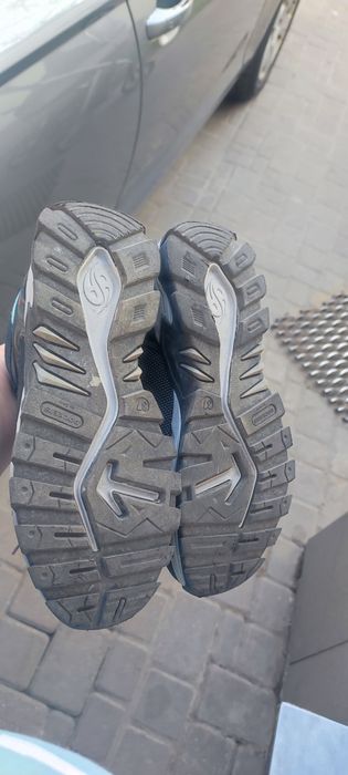 Трекінгові кросівки/ ботінкі  жіночі