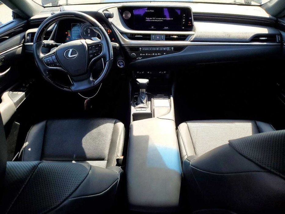 Lexus ES 300H 2020