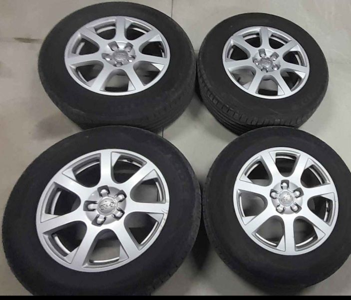 Koła do Audi Q5 w bardzo dobrym stanie.