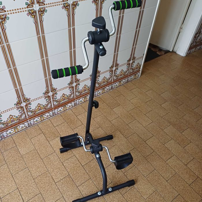 Pedaleira para pernas e braços472728892658176001
