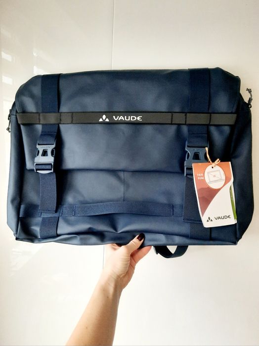 Granatowa torba na laptopa Vaude