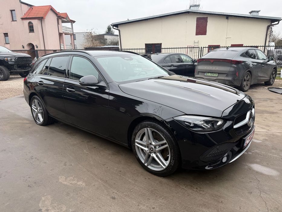 Mercedes-Benz Klasa C 300e Kombi 2022 Plug-in Hybrid