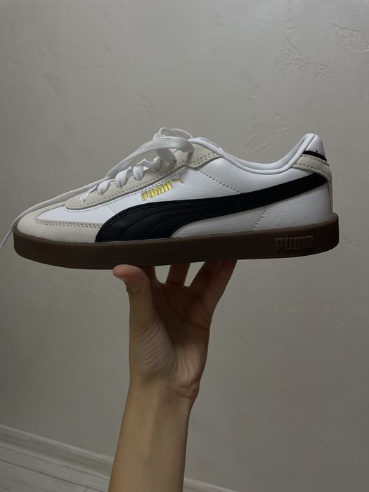 Кросівки Puma білі