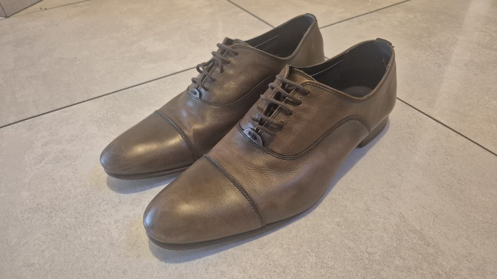 Buty Zara Man 42 (26.5cm) brązowe eleganckie