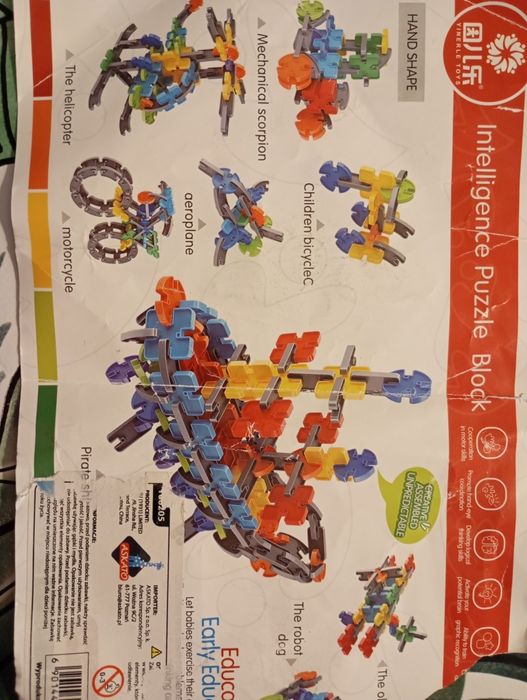 Klocki plastikowe do budowy konstrukcji przestrzennych