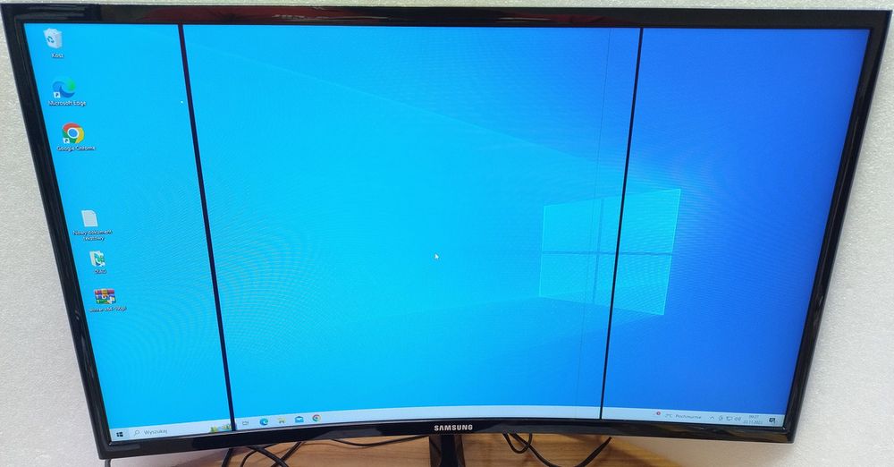 Monitor 27C Samsung C27F398Fwr  Fhd  (Uszkodzony)