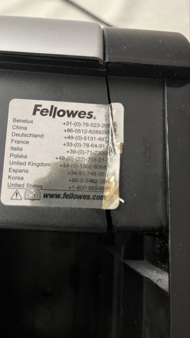 Trituradora Fellowes DS-500C – motor funcional, com racha