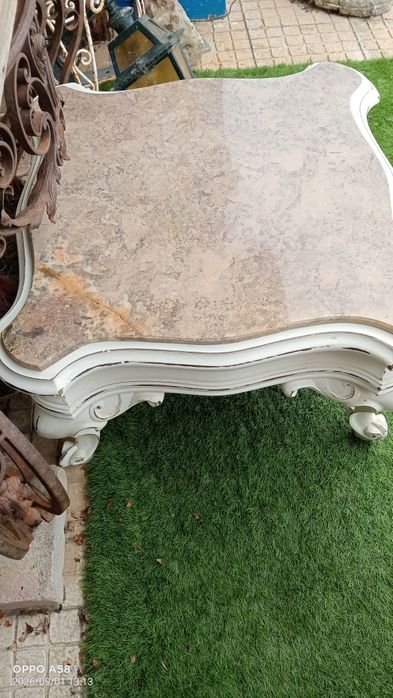 Mesa de centro antiga